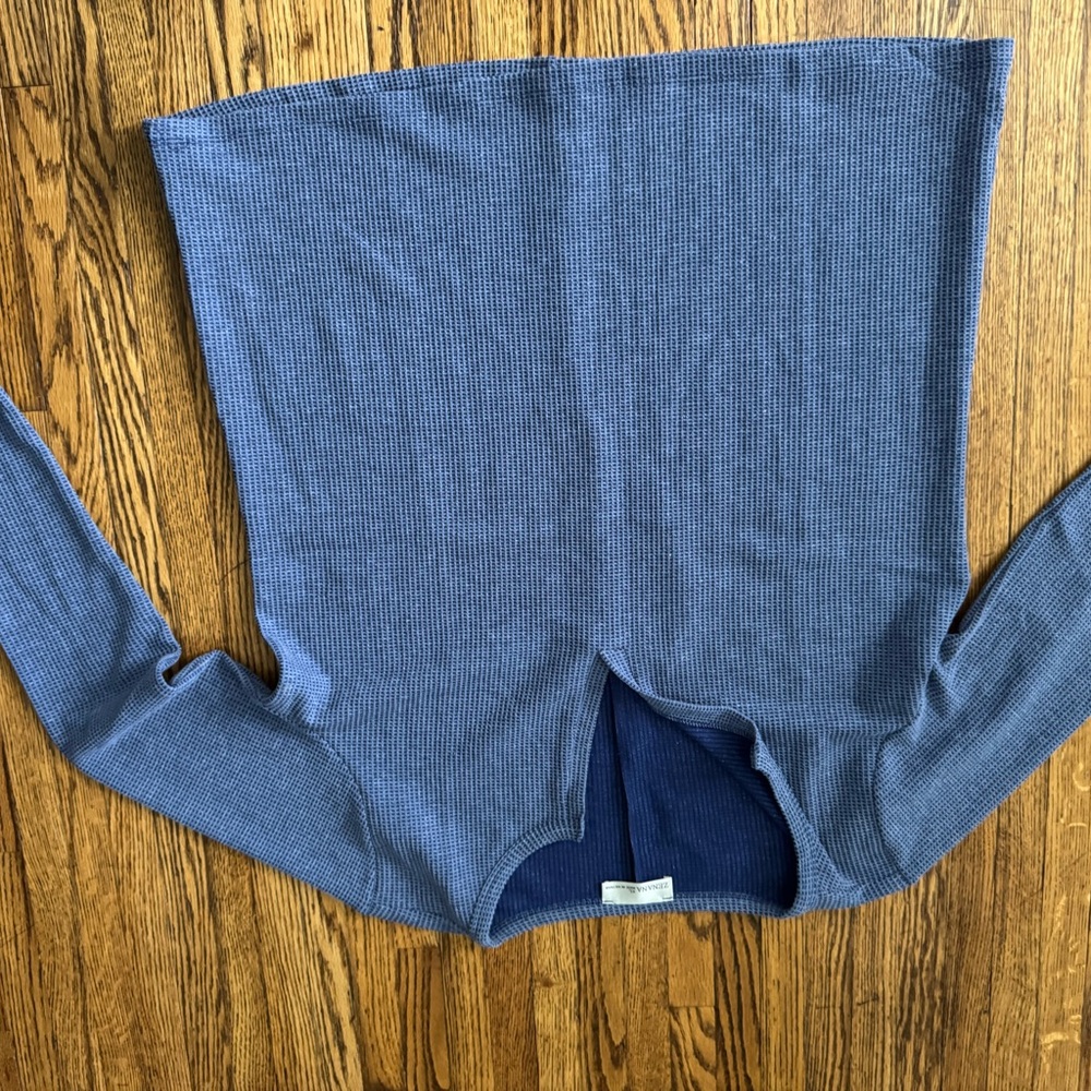 Zenana Outfitters Navy Waffle Knit Top